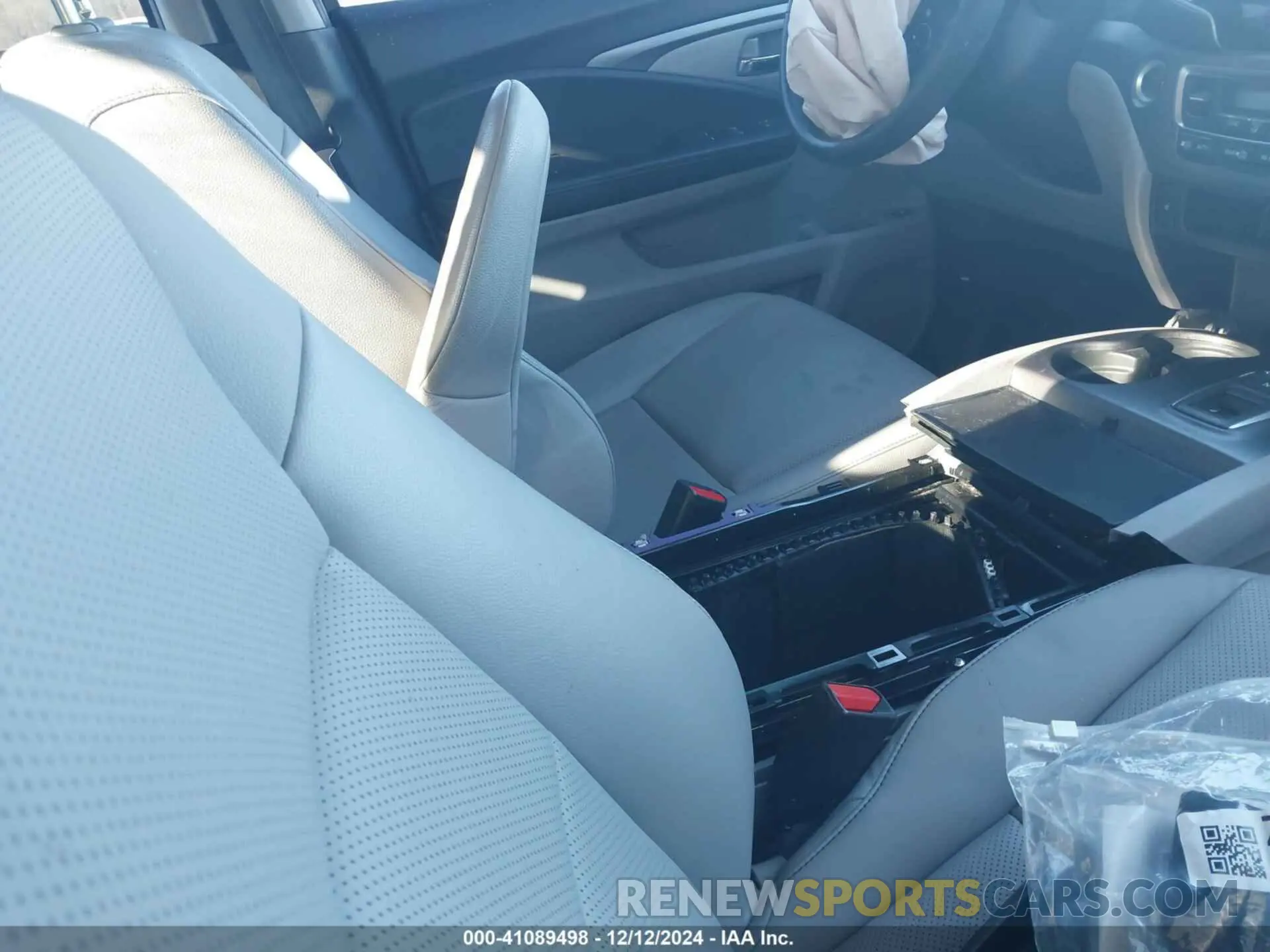 5 fotografías del automóvil dañado 5FPYK3F59PB047404 HONDA RIDGELINE 2023