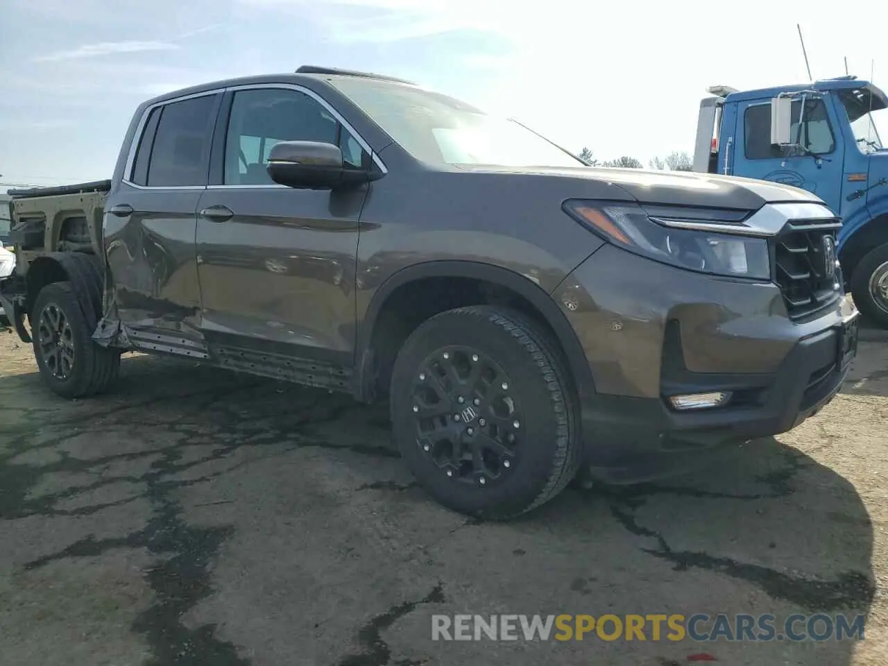 4 fotografías del automóvil dañado 5FPYK3F5XPB021281 HONDA RIDGELINE 2023