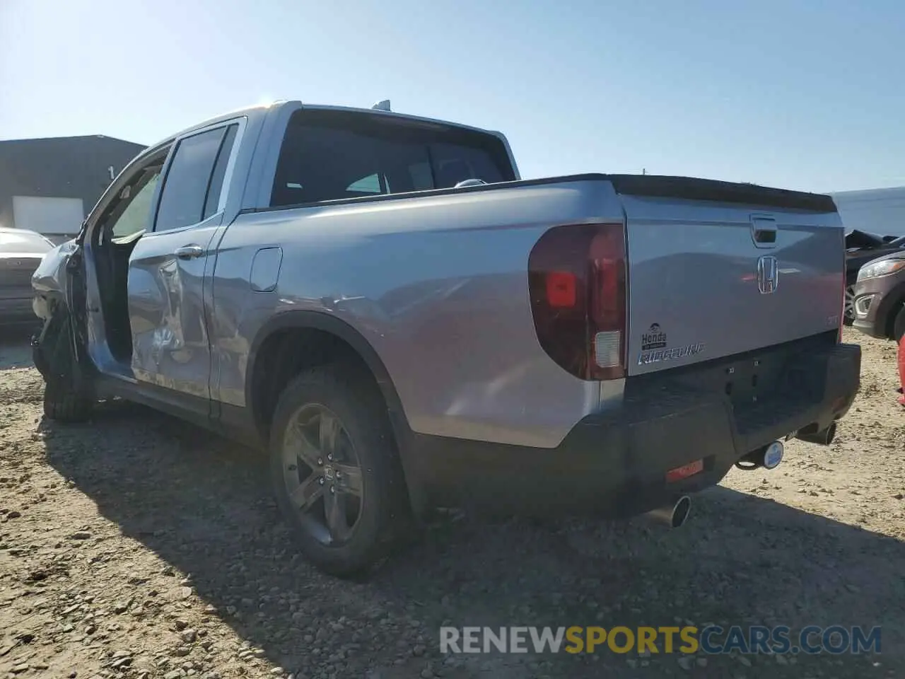 2 fotografías del automóvil dañado 5FPYK3F5XPB055432 HONDA RIDGELINE 2023