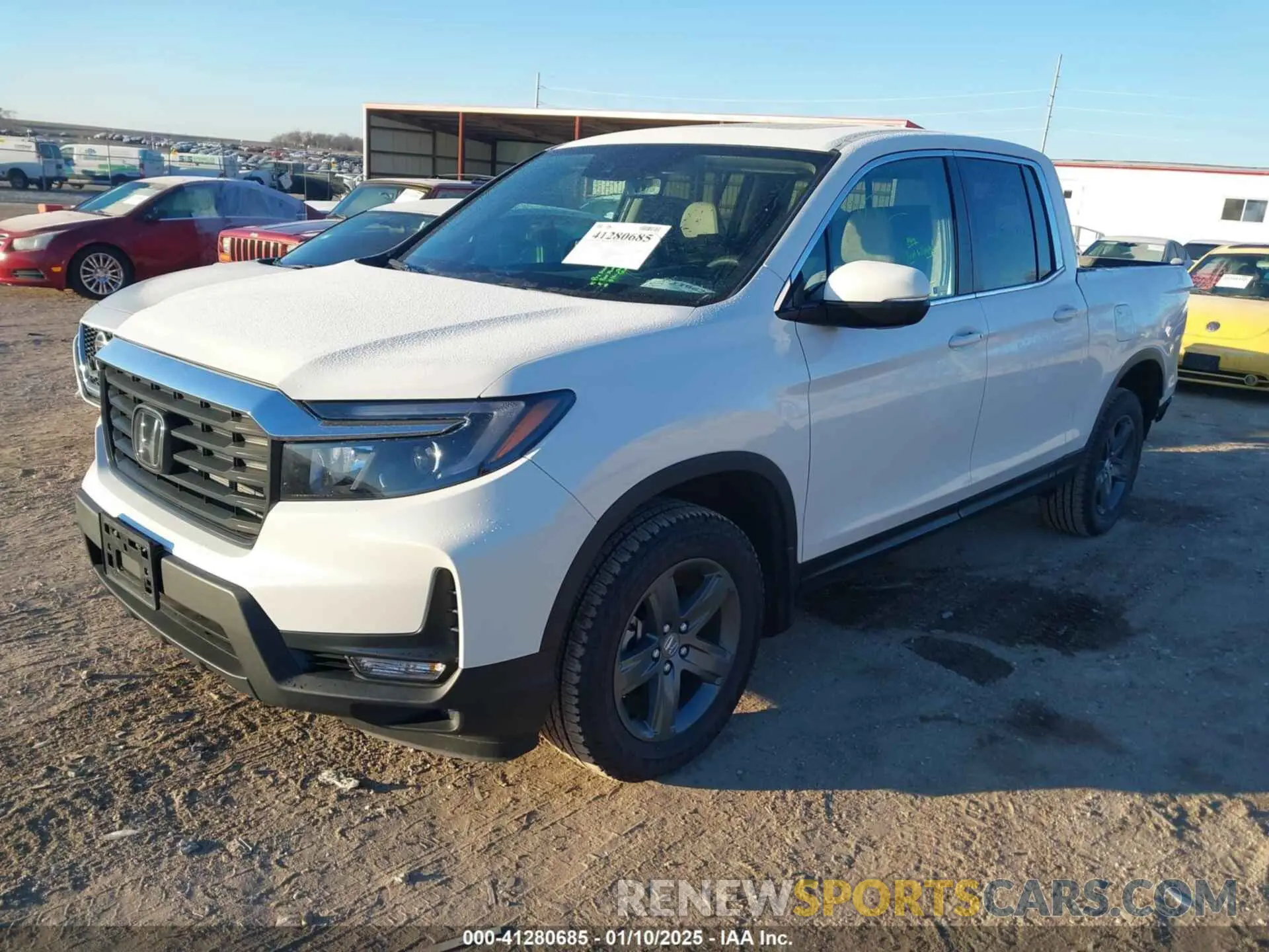 2 fotografías del automóvil dañado 5FPYK3F5XPB068729 HONDA RIDGELINE 2023