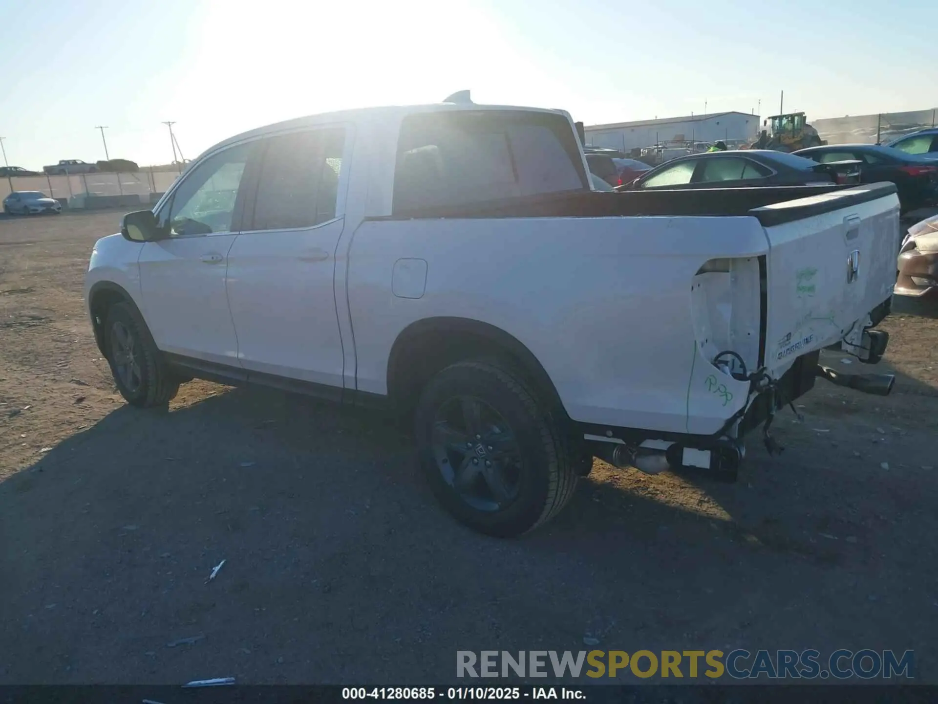 3 fotografías del automóvil dañado 5FPYK3F5XPB068729 HONDA RIDGELINE 2023