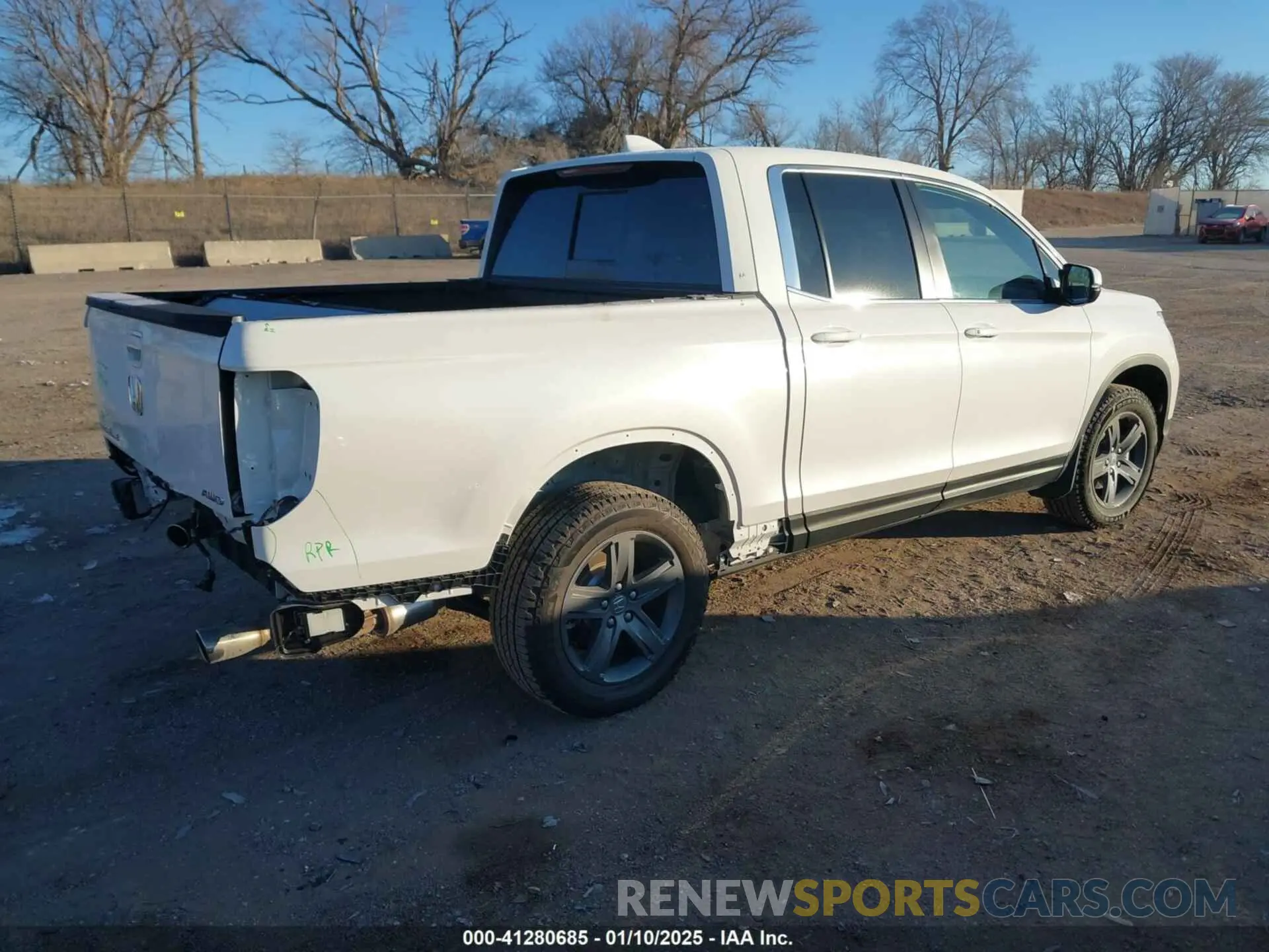 4 fotografías del automóvil dañado 5FPYK3F5XPB068729 HONDA RIDGELINE 2023