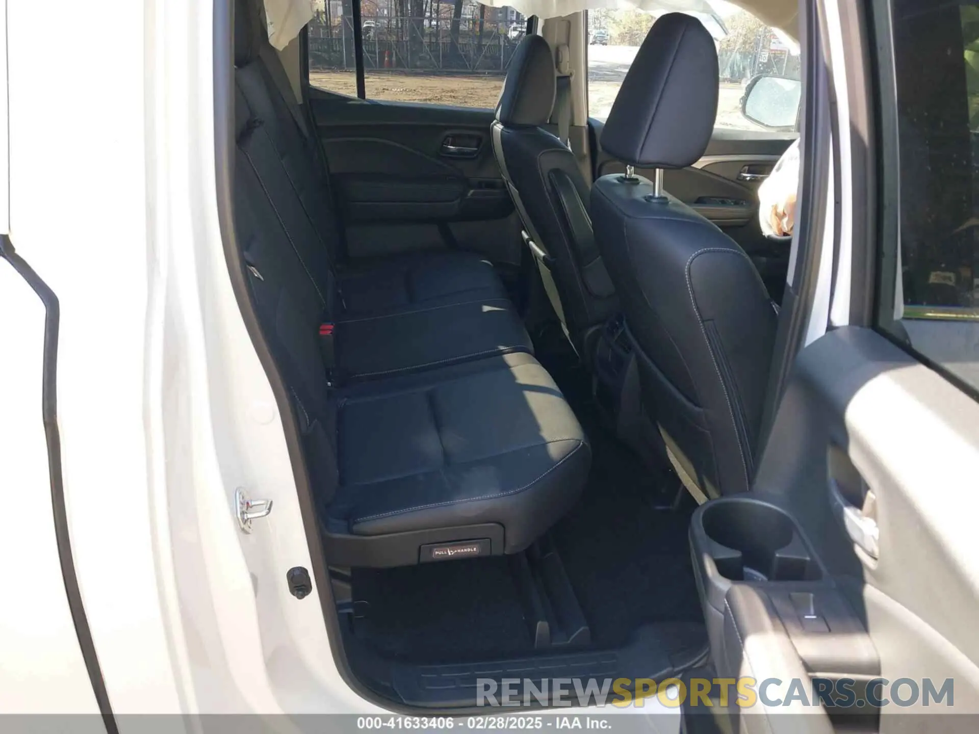 8 fotografías del automóvil dañado 5FPYK3F73PB049778 HONDA RIDGELINE 2023