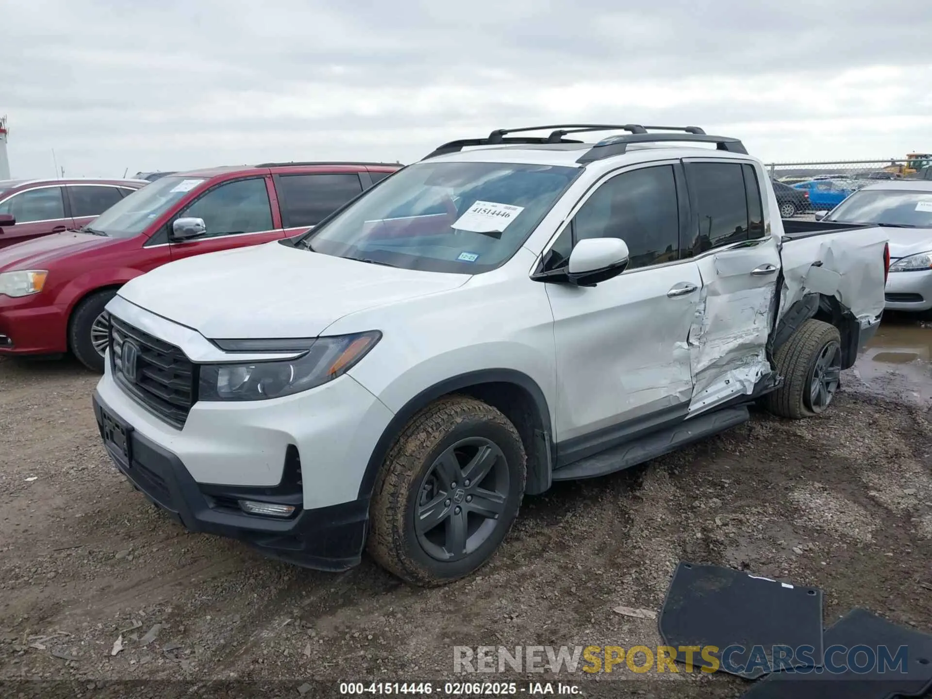 2 fotografías del automóvil dañado 5FPYK3F73PB054513 HONDA RIDGELINE 2023