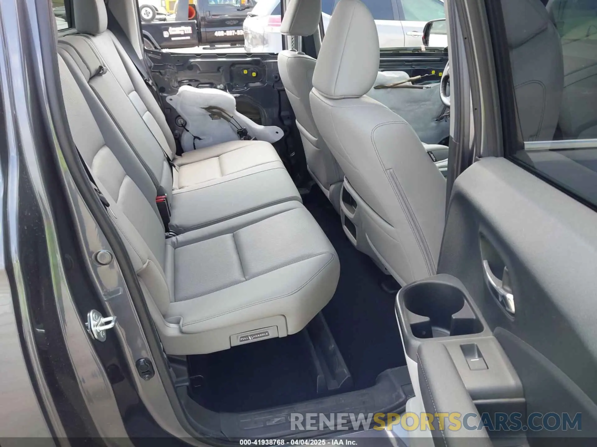 8 fotografías del automóvil dañado 5FPYK3F74PB010763 HONDA RIDGELINE 2023
