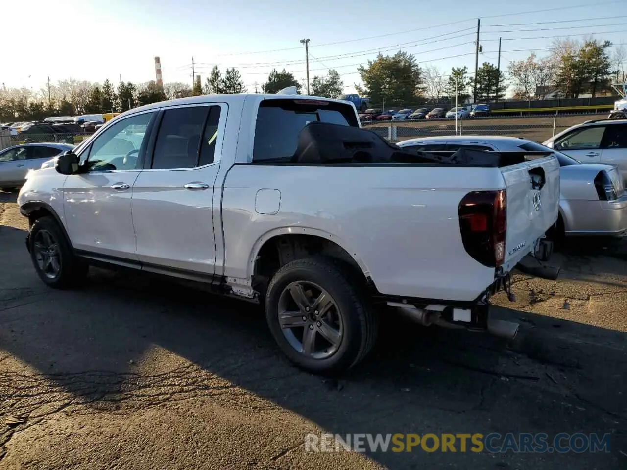 2 fotografías del automóvil dañado 5FPYK3F74PB058523 HONDA RIDGELINE 2023