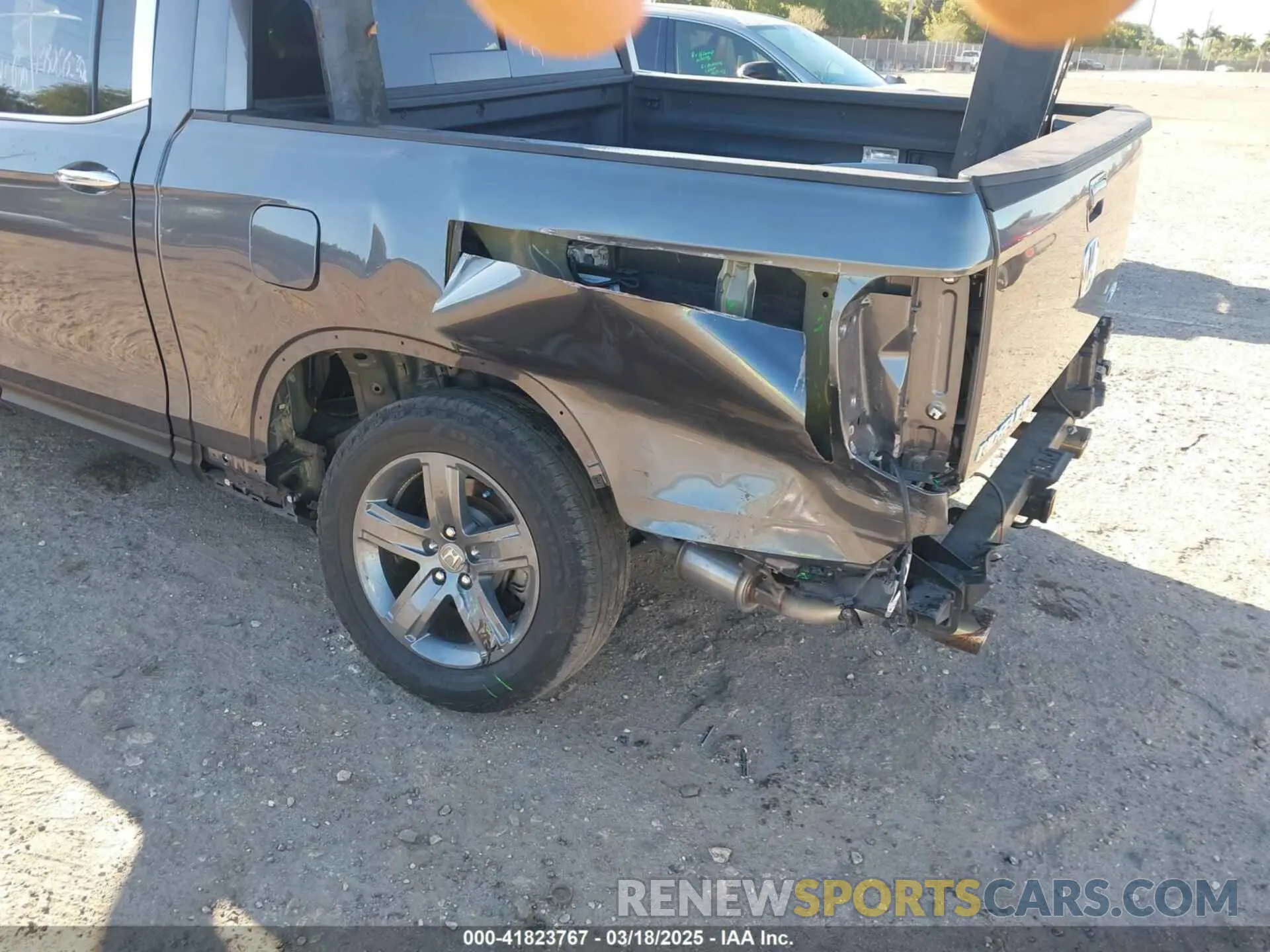 6 fotografías del automóvil dañado 5FPYK3F7XPB007950 HONDA RIDGELINE 2023