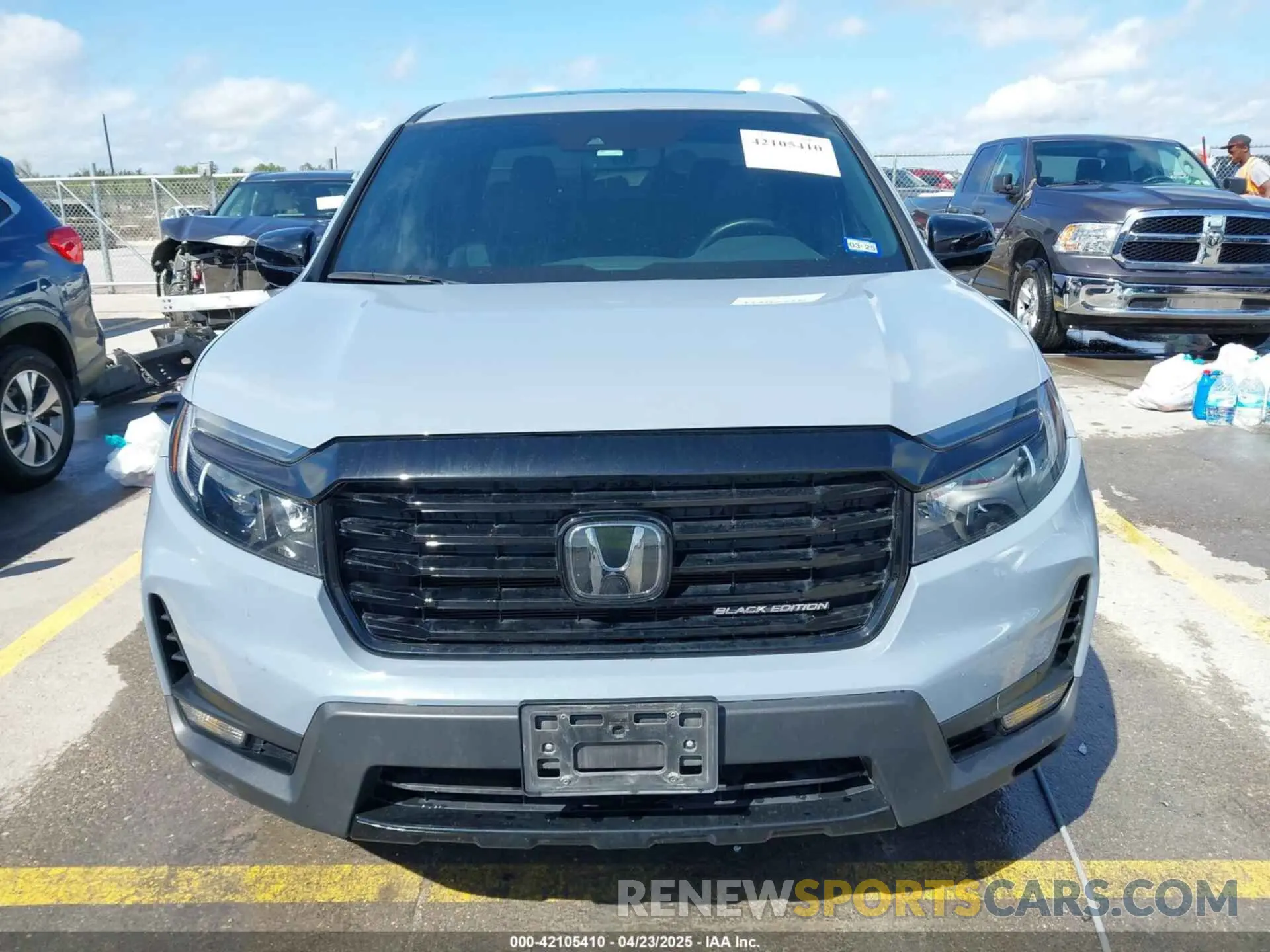 13 fotografías del automóvil dañado 5FPYK3F83PB022931 HONDA RIDGELINE 2023