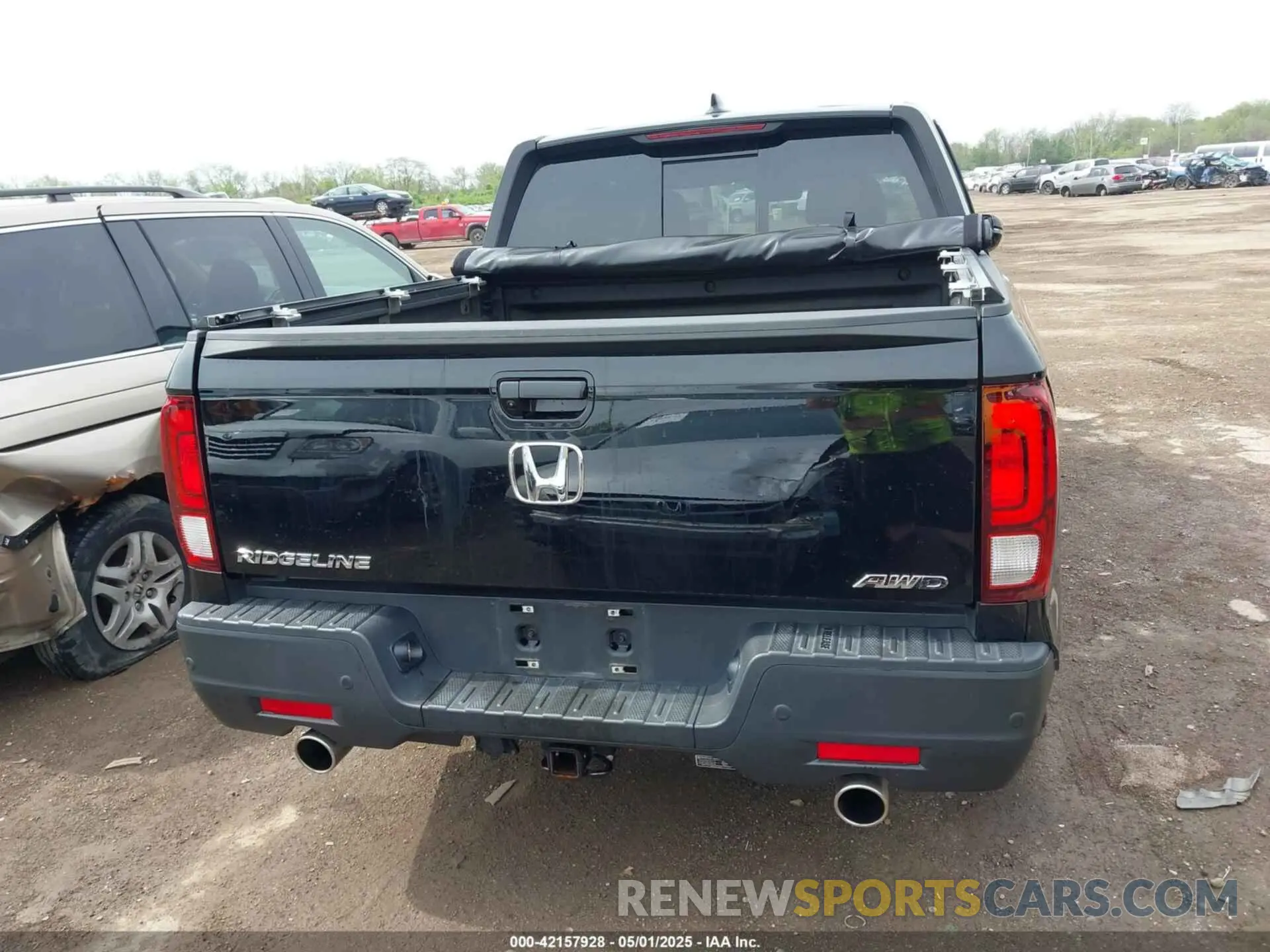 17 fotografías del automóvil dañado 5FPYK3F83PB023481 HONDA RIDGELINE 2023