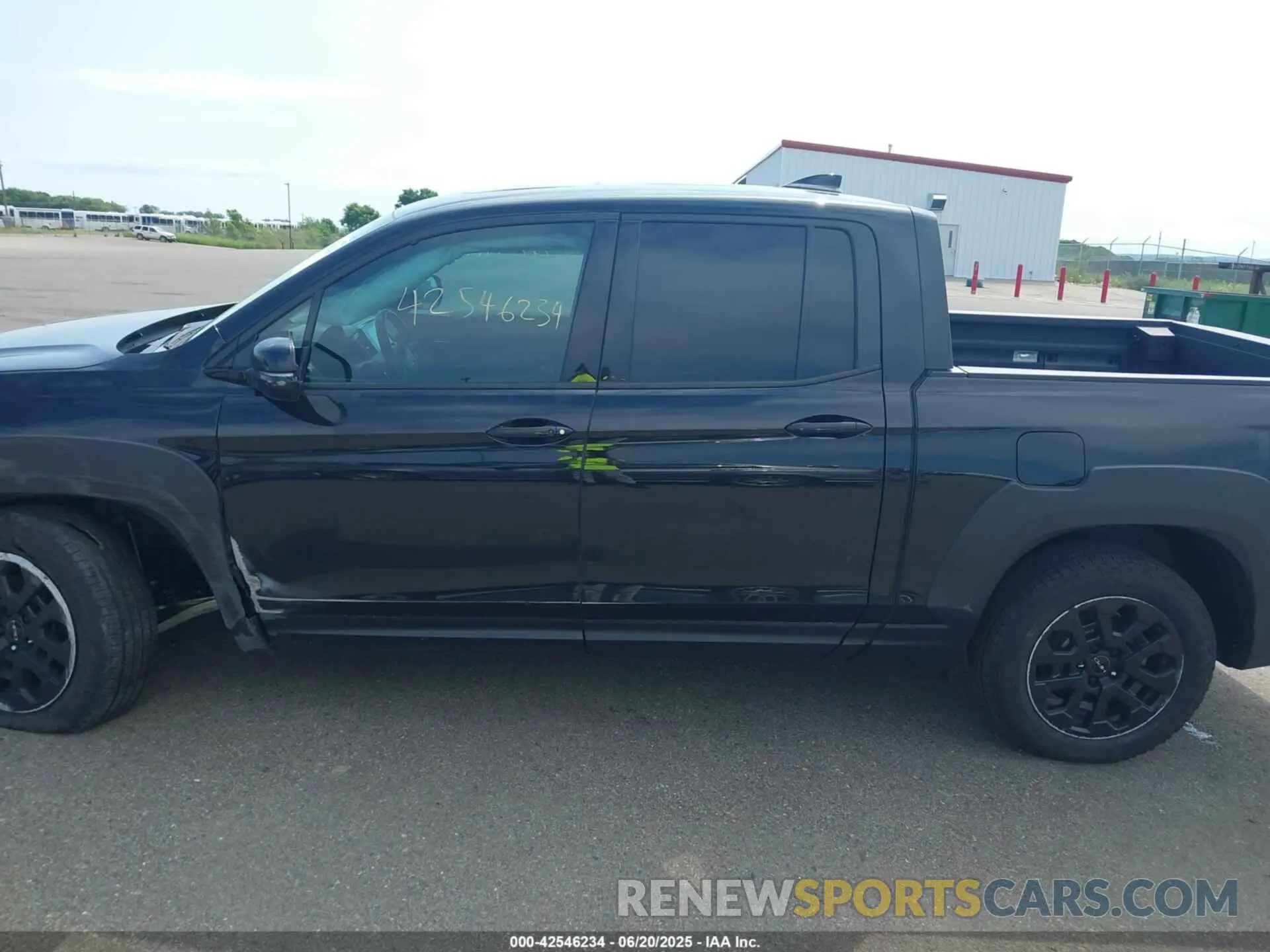 14 fotografías del automóvil dañado 5FPYK3F85PB016189 HONDA RIDGELINE 2023