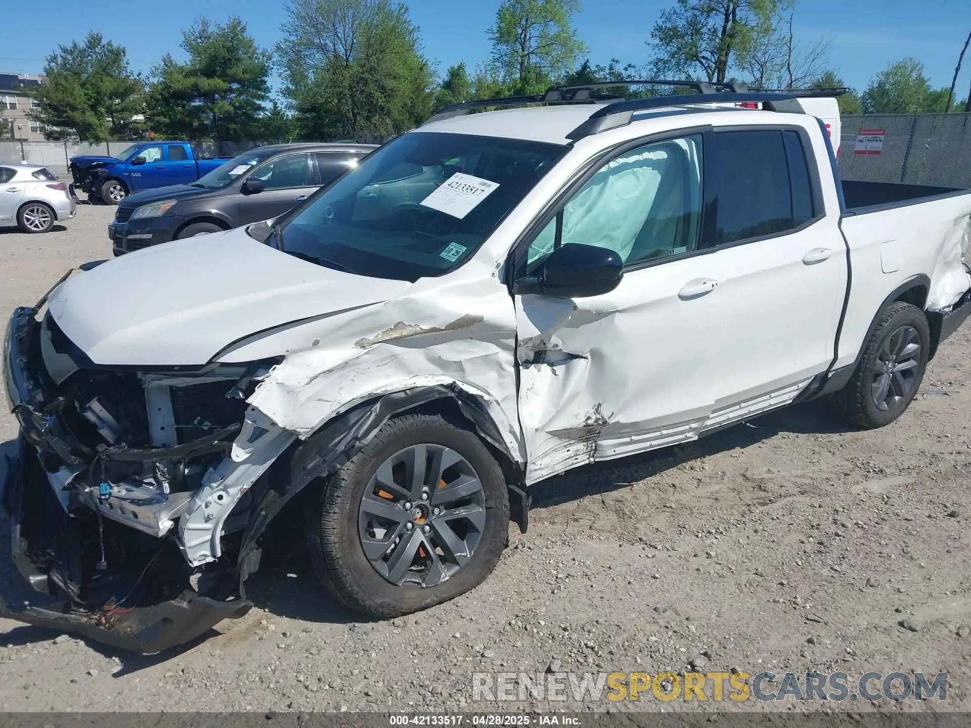 2 fotografías del automóvil dañado 5FPYK3F11RB005065 HONDA RIDGELINE 2024