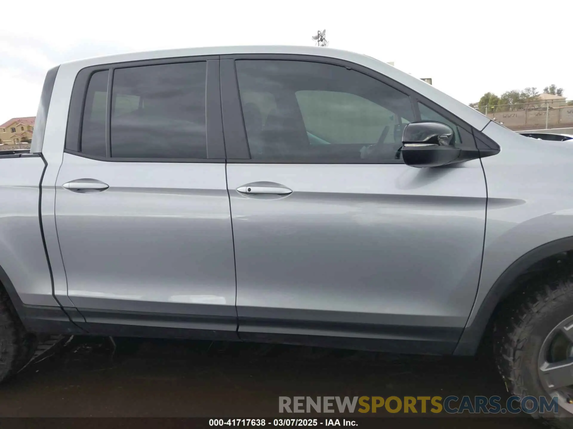 14 fotografías del automóvil dañado 5FPYK3F63RB003703 HONDA RIDGELINE 2024