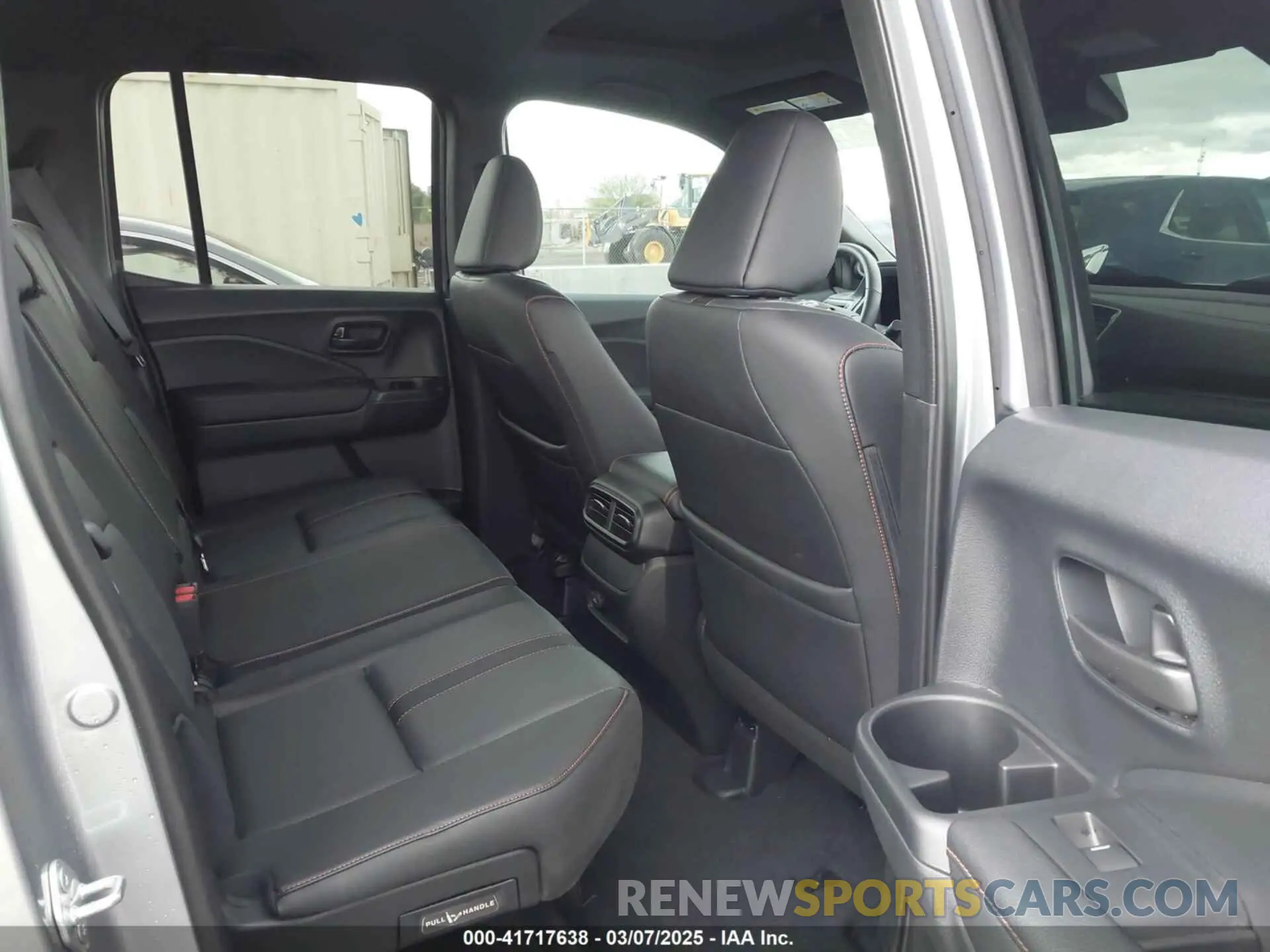 8 fotografías del automóvil dañado 5FPYK3F63RB003703 HONDA RIDGELINE 2024