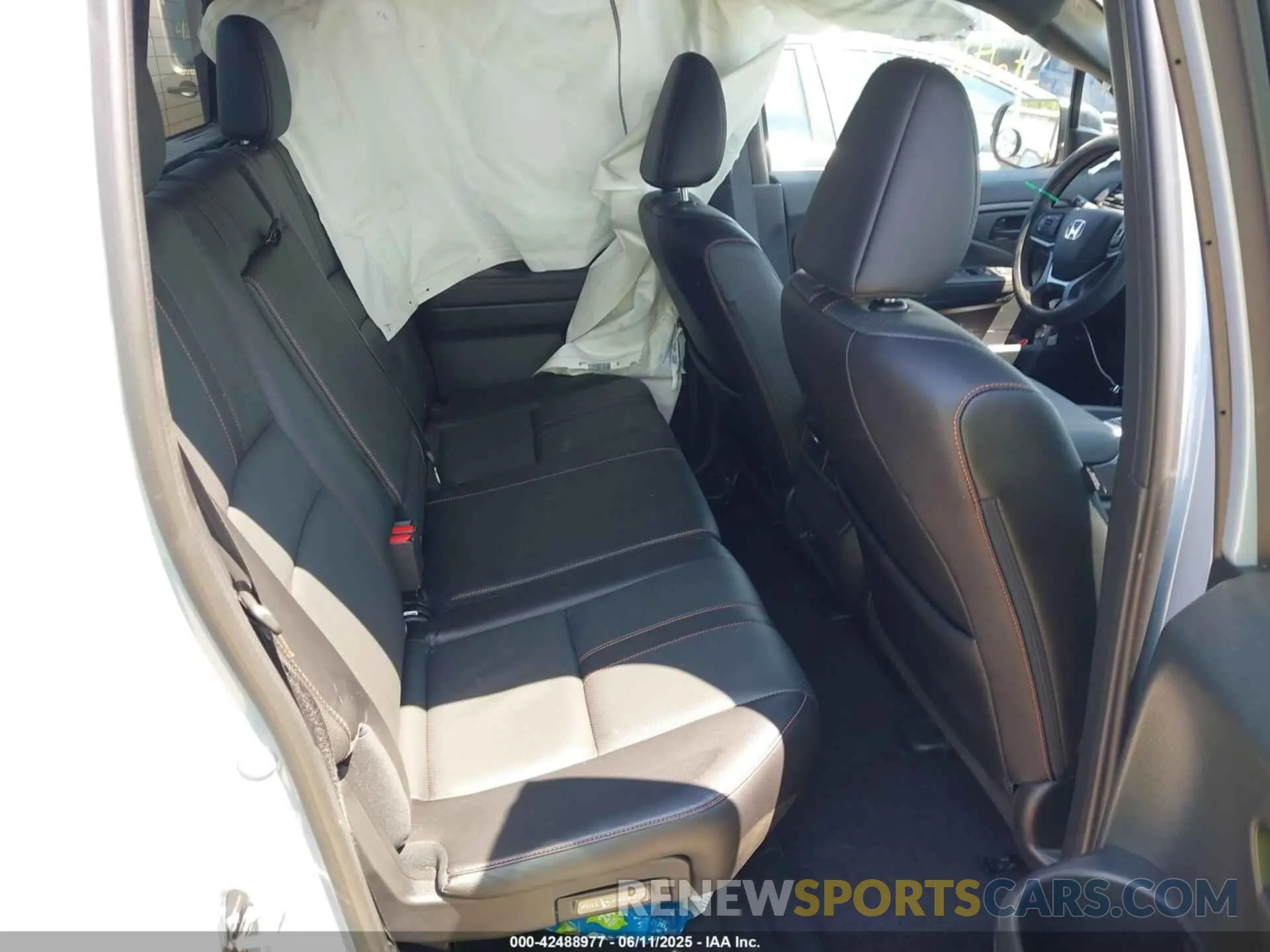 8 fotografías del automóvil dañado 5FPYK3F68RB018830 HONDA RIDGELINE 2024