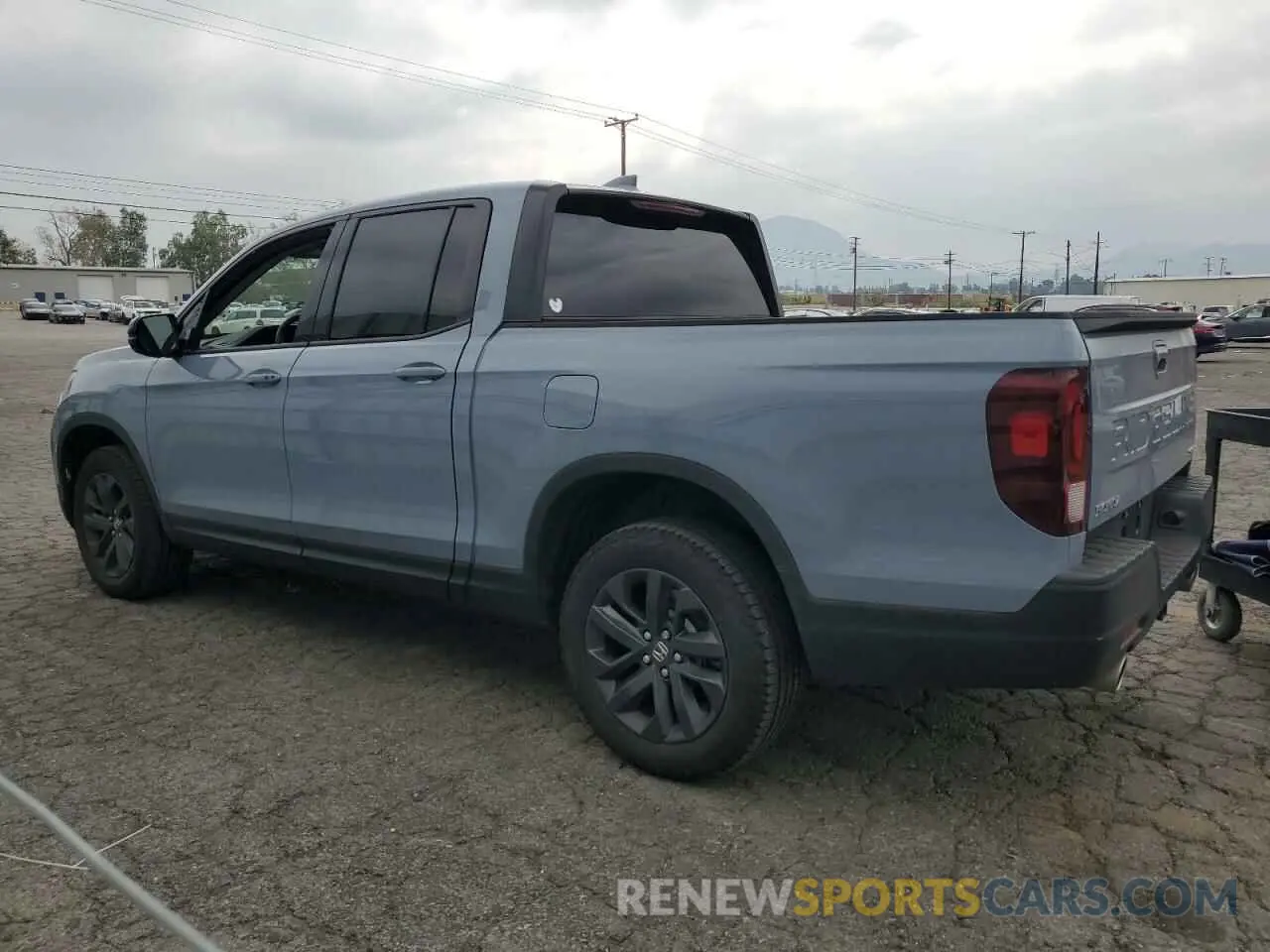 2 fotografías del automóvil dañado 5FPYK3F12SB012144 HONDA RIDGELINE 2025