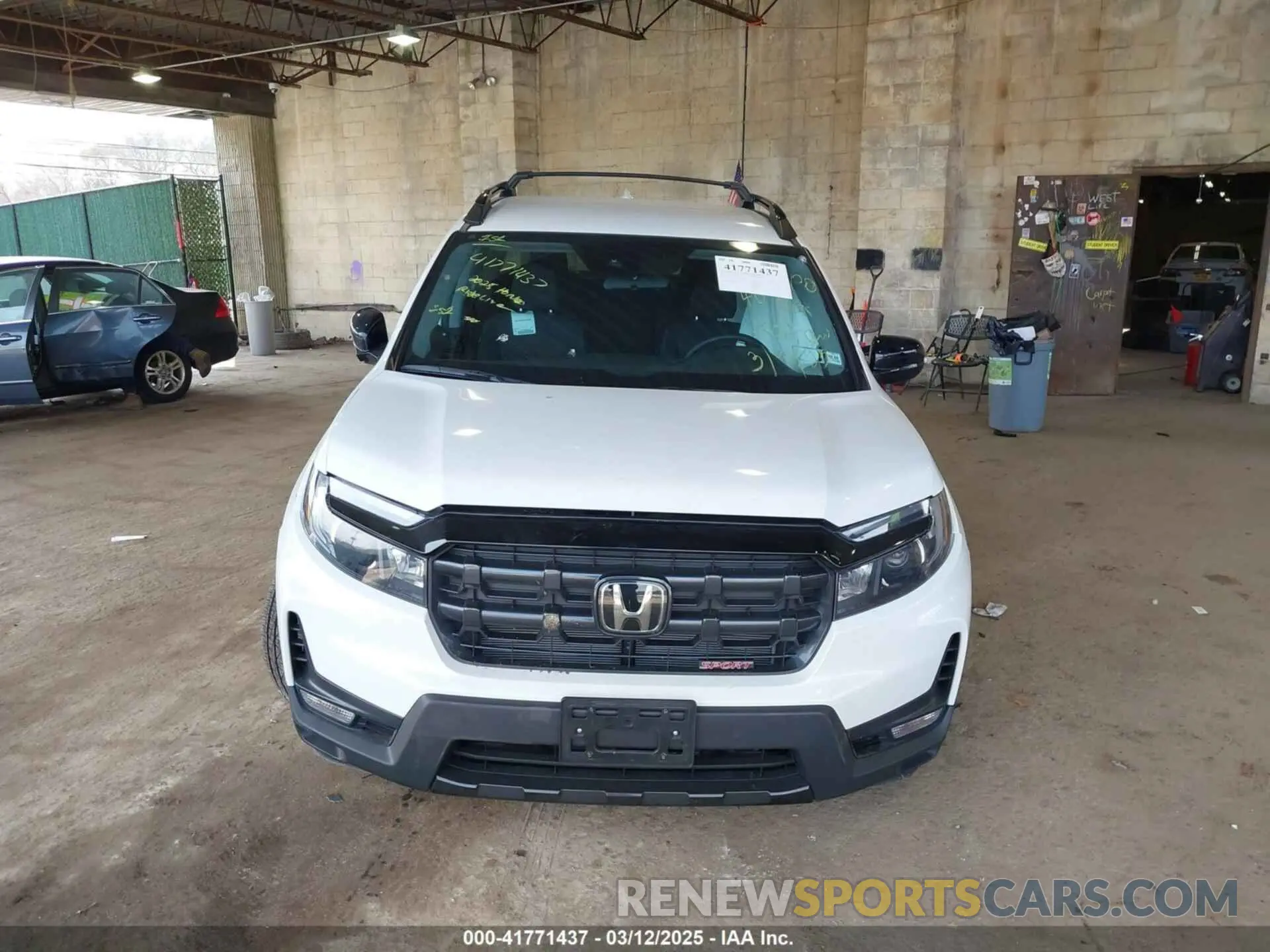 12 fotografías del automóvil dañado 5FPYK3F19SB002744 HONDA RIDGELINE 2025