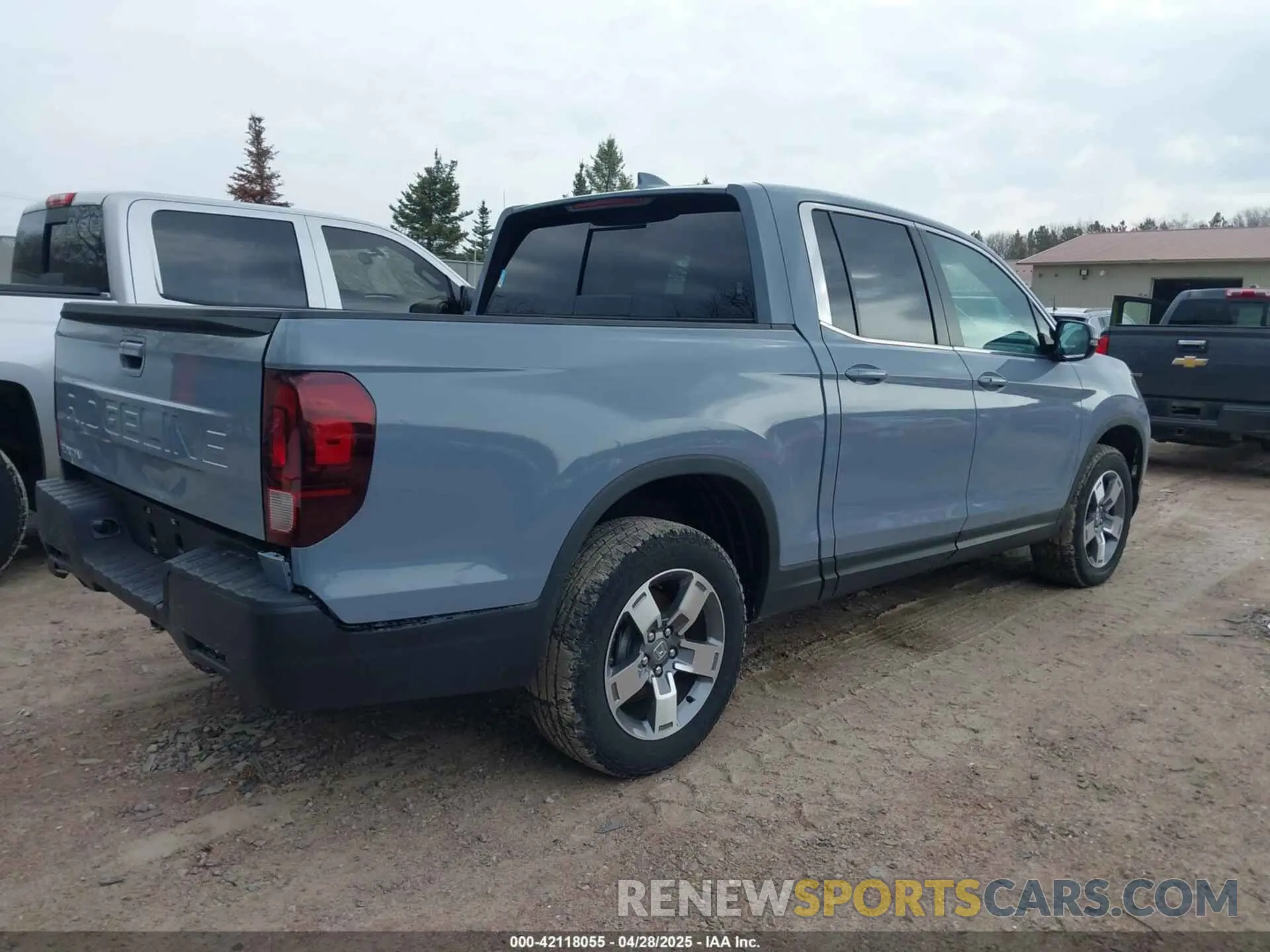4 fotografías del automóvil dañado 5FPYK3F53SB003262 HONDA RIDGELINE 2025