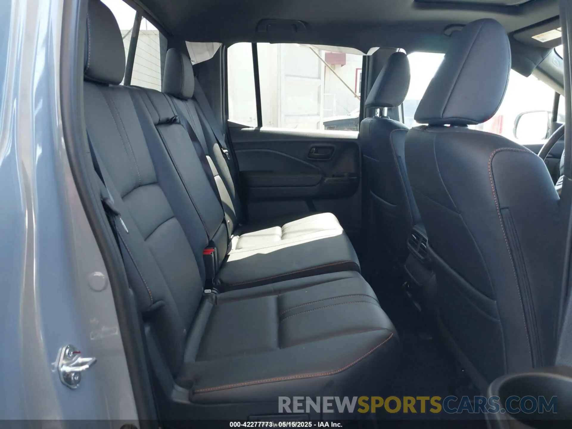 8 fotografías del automóvil dañado 5FPYK3F62SB020286 HONDA RIDGELINE 2025