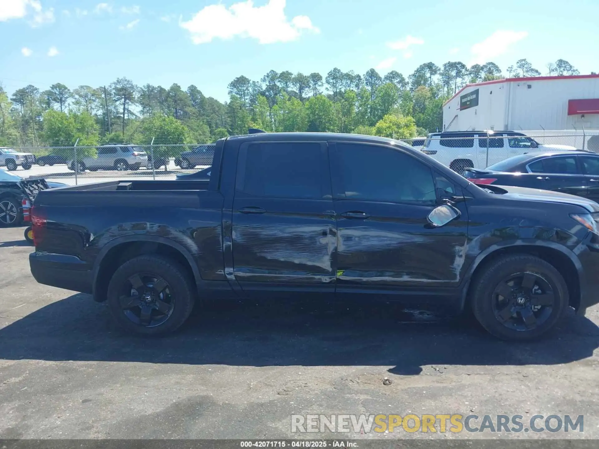 13 fotografías del automóvil dañado 5FPYK3F85SB016492 HONDA RIDGELINE 2025