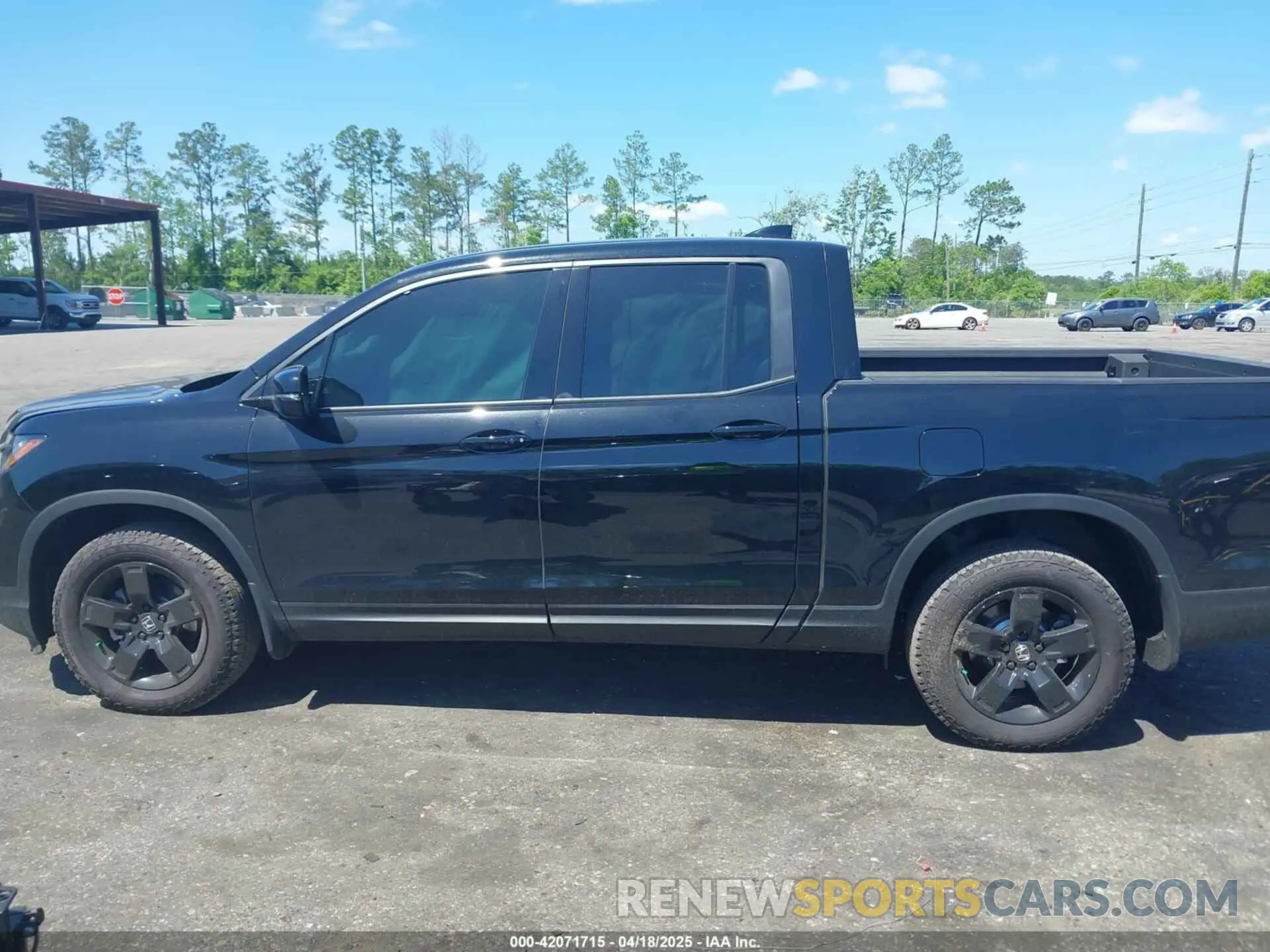 14 fotografías del automóvil dañado 5FPYK3F85SB016492 HONDA RIDGELINE 2025