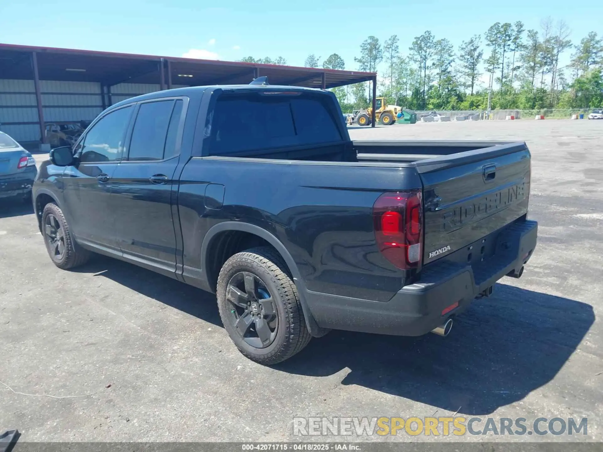 3 fotografías del automóvil dañado 5FPYK3F85SB016492 HONDA RIDGELINE 2025
