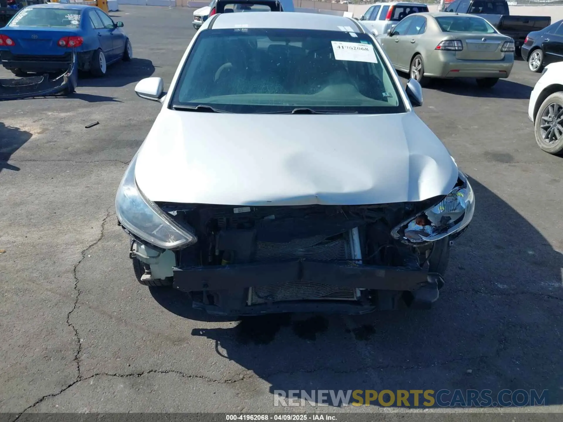 6 fotografías del automóvil dañado 3KPC24A30KE057011 HYUNDAI ACCENT 2019