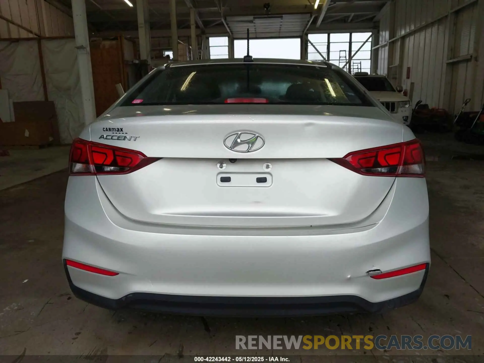 15 fotografías del automóvil dañado 3KPC24A31KE061360 HYUNDAI ACCENT 2019