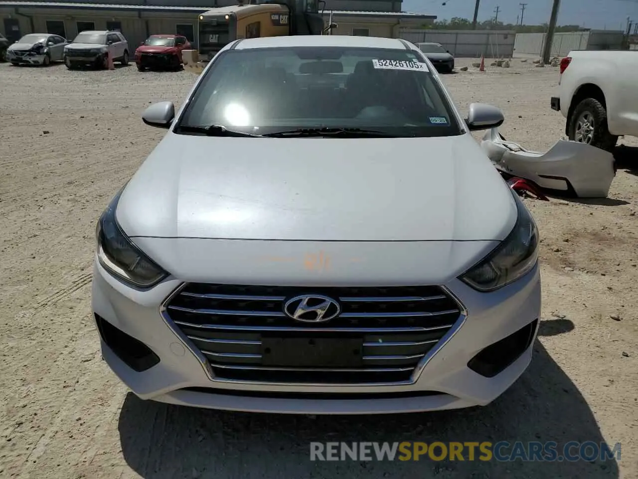 5 fotografías del automóvil dañado 3KPC24A31KE066512 HYUNDAI ACCENT 2019