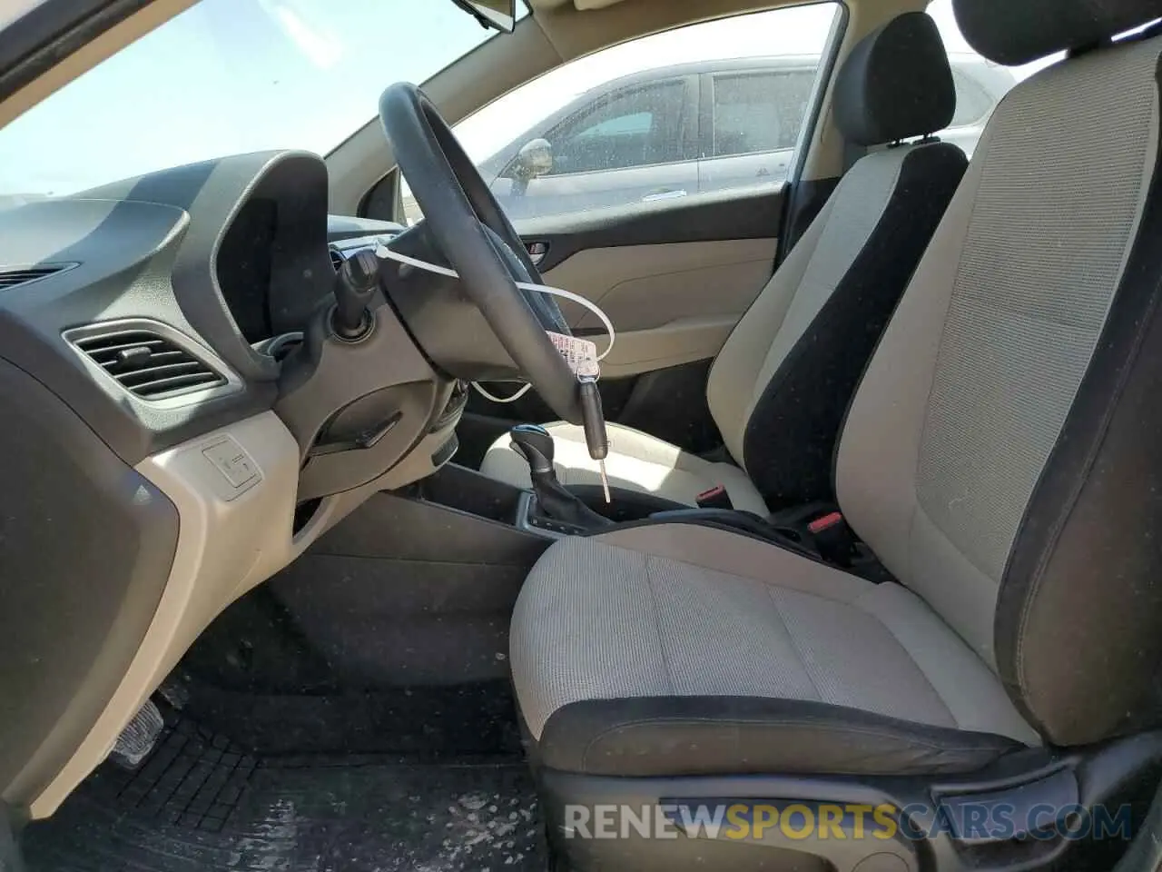 7 fotografías del automóvil dañado 3KPC24A31KE066512 HYUNDAI ACCENT 2019