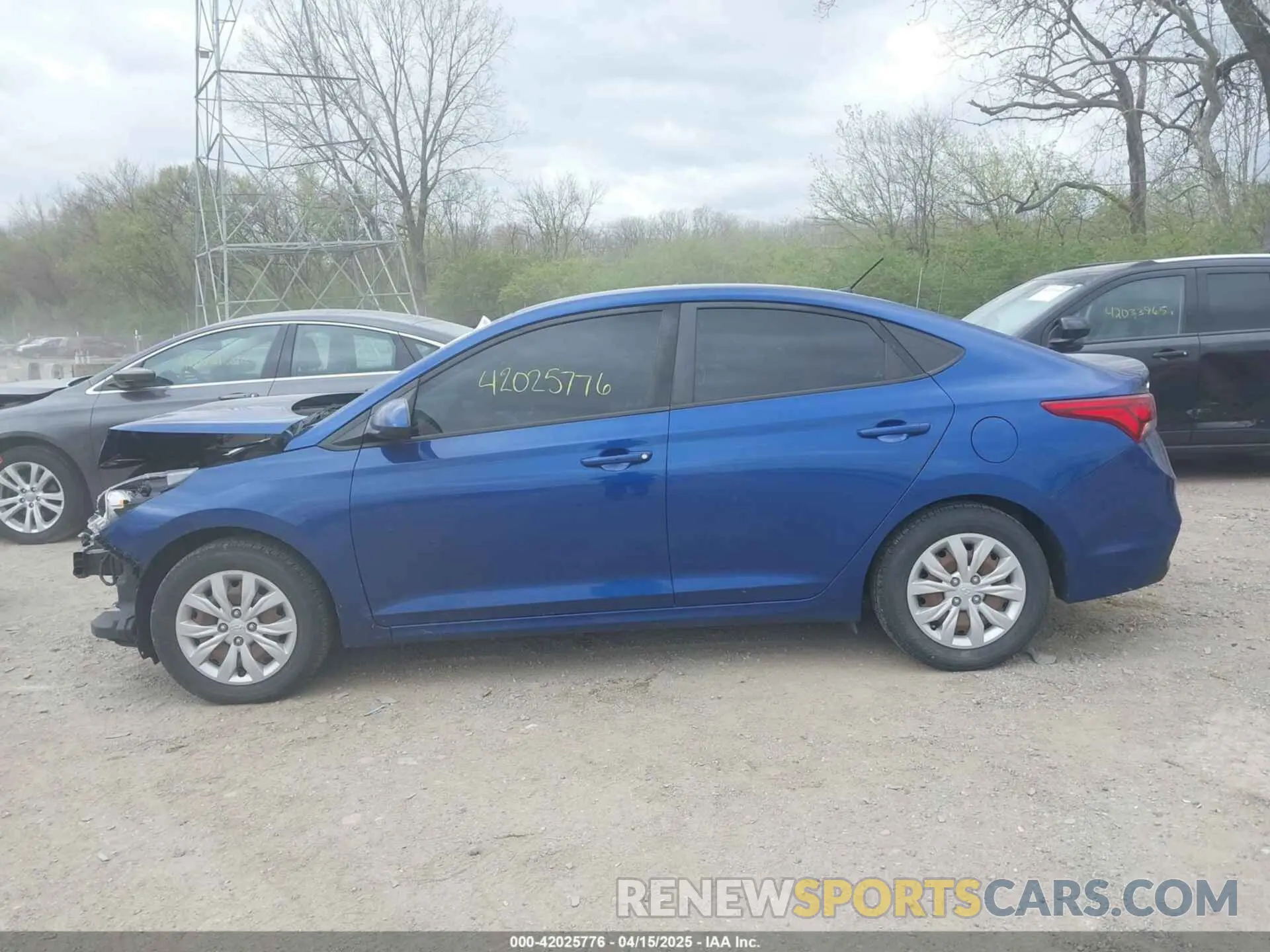 15 fotografías del automóvil dañado 3KPC24A31KE072200 HYUNDAI ACCENT 2019