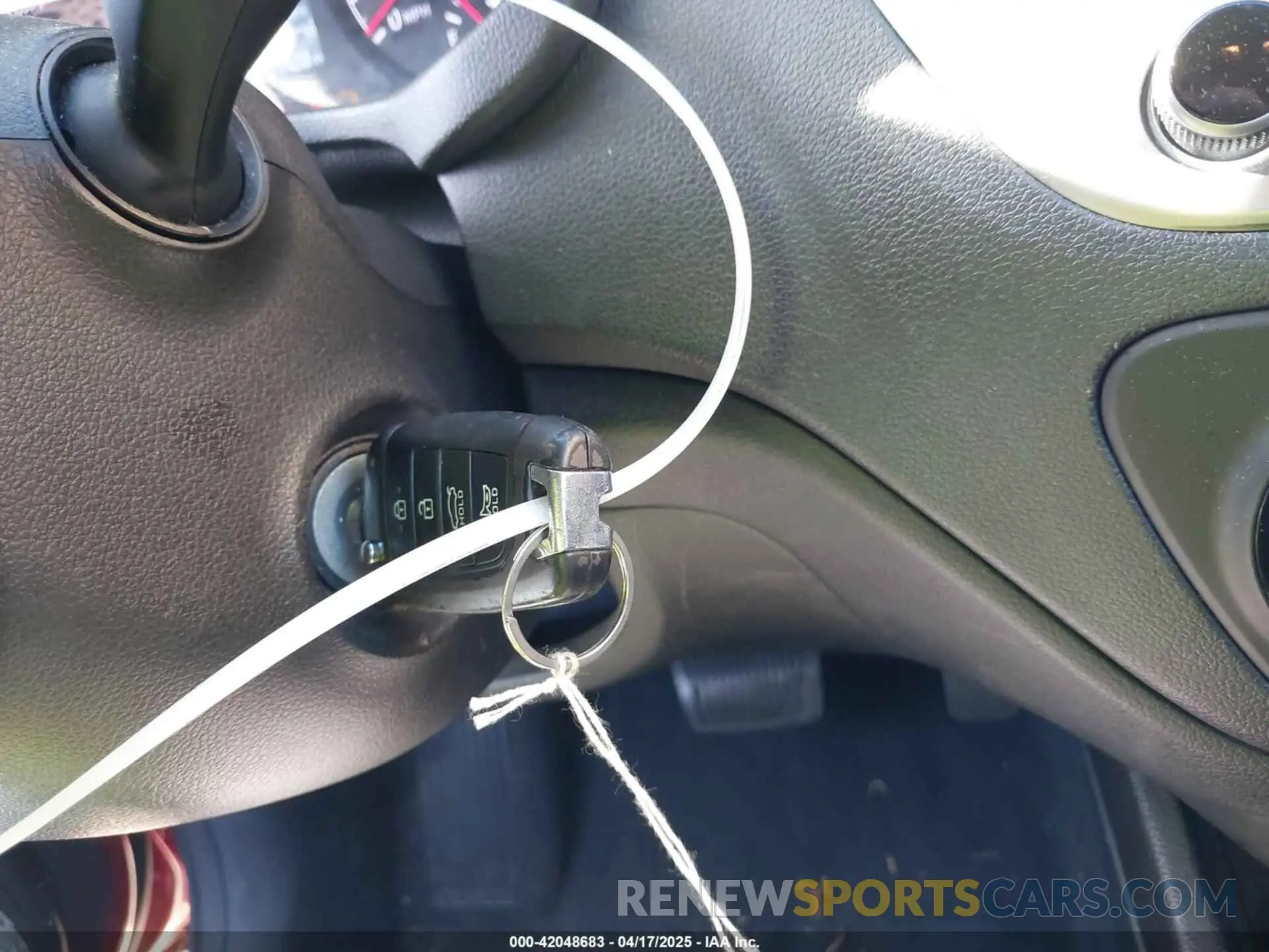 11 fotografías del automóvil dañado 3KPC24A31KE077073 HYUNDAI ACCENT 2019