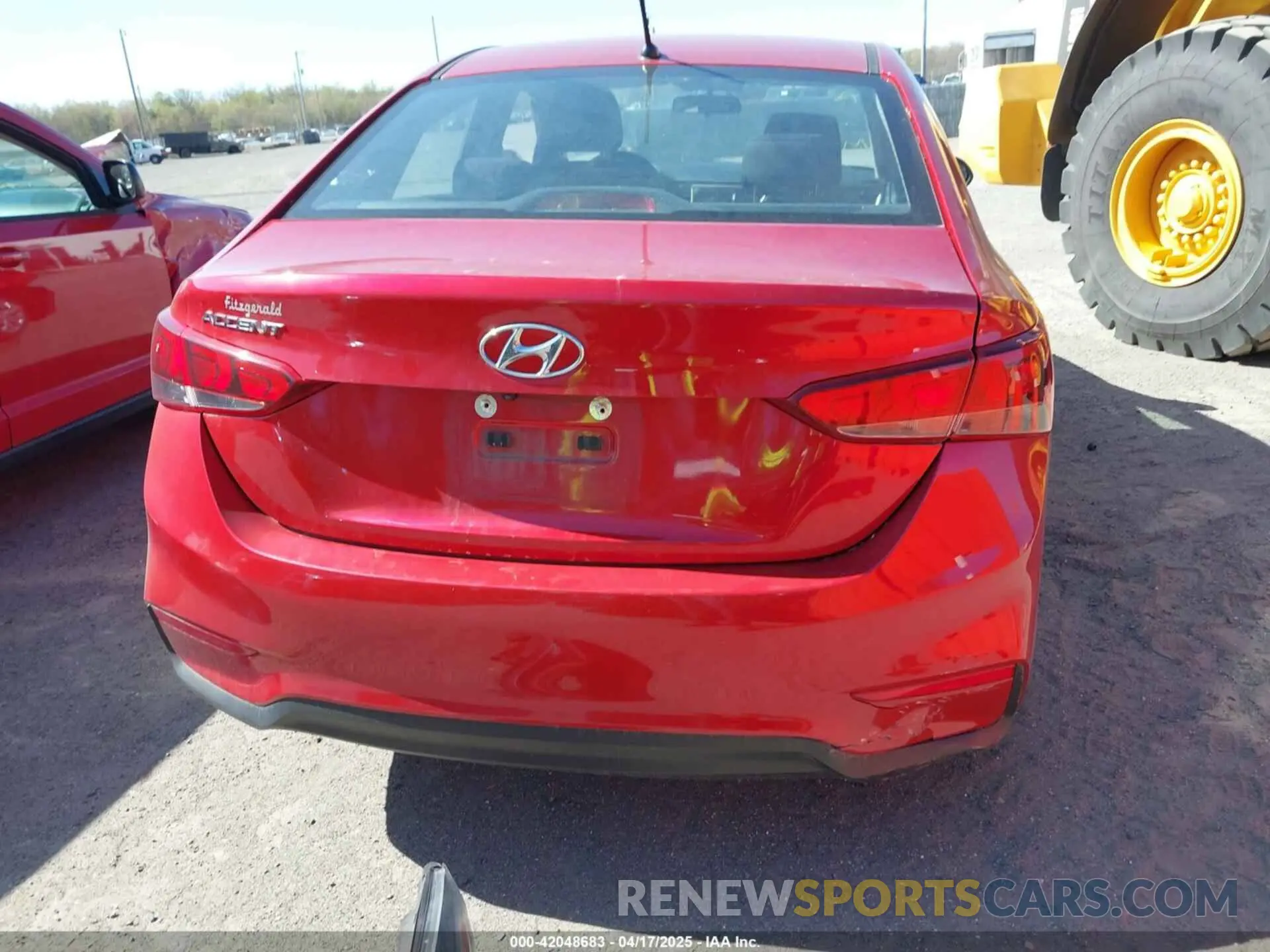 17 fotografías del automóvil dañado 3KPC24A31KE077073 HYUNDAI ACCENT 2019