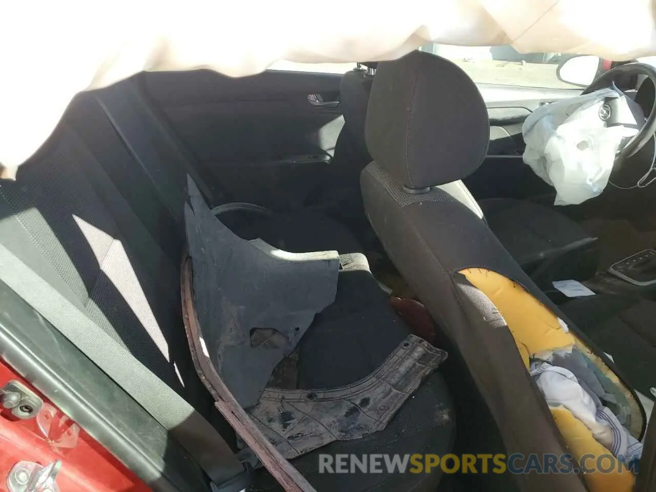 10 fotografías del automóvil dañado 3KPC24A31KE085268 HYUNDAI ACCENT 2019