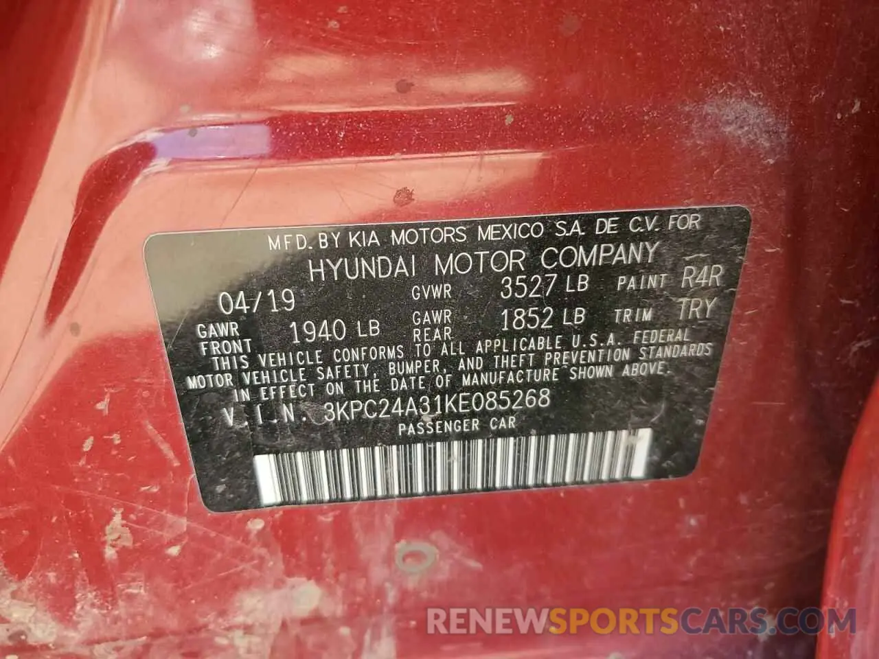 12 fotografías del automóvil dañado 3KPC24A31KE085268 HYUNDAI ACCENT 2019