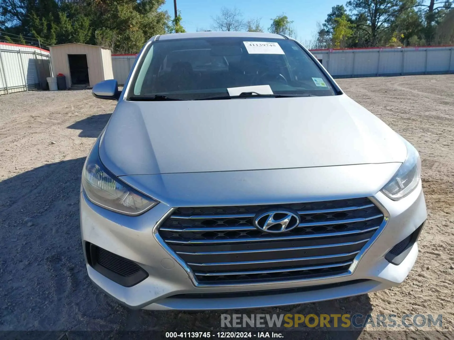 12 fotografías del automóvil dañado 3KPC24A32KE059777 HYUNDAI ACCENT 2019