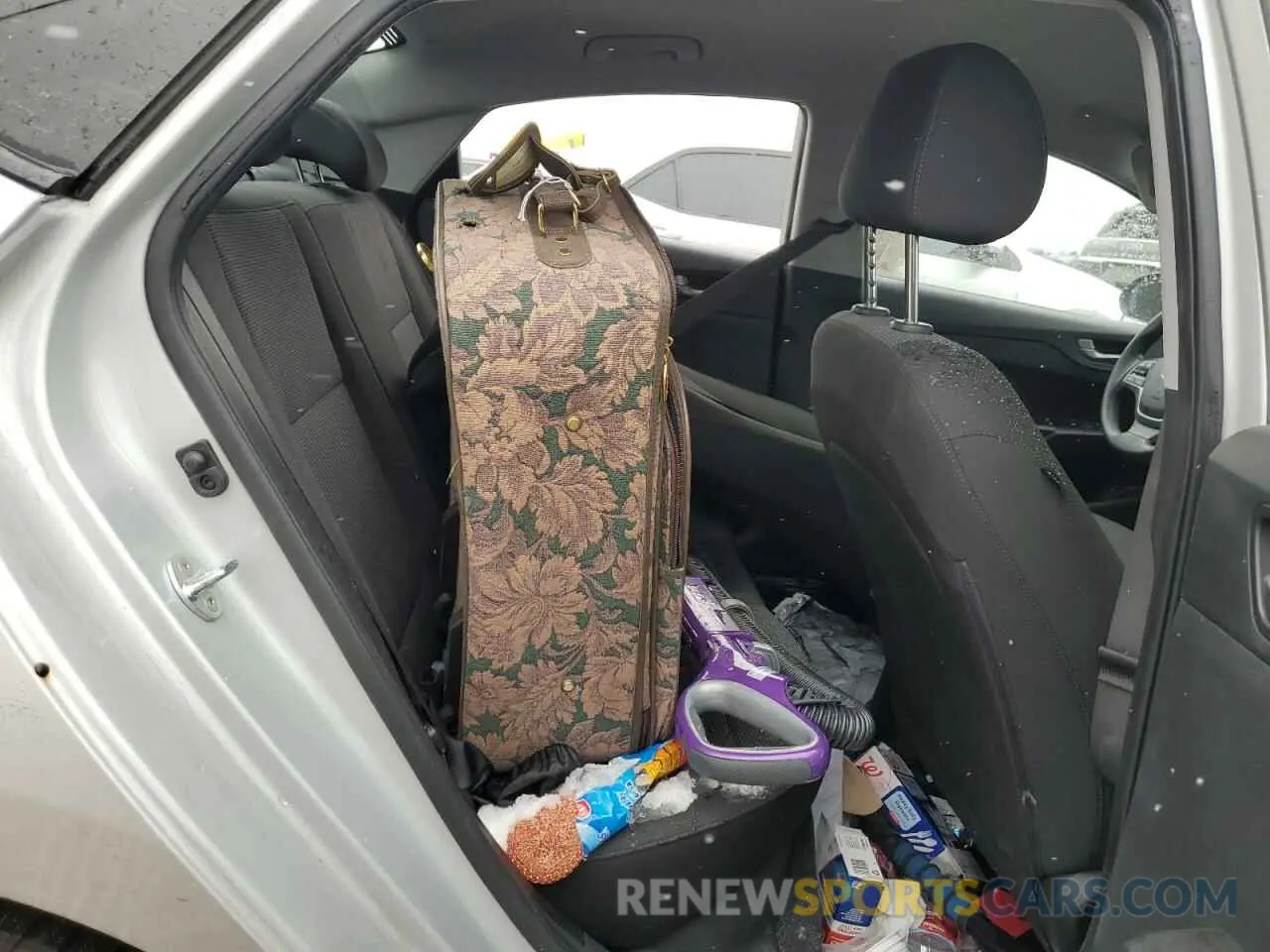 10 fotografías del automóvil dañado 3KPC24A32KE077096 HYUNDAI ACCENT 2019