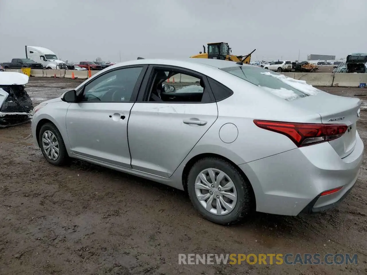 2 fotografías del automóvil dañado 3KPC24A32KE077096 HYUNDAI ACCENT 2019