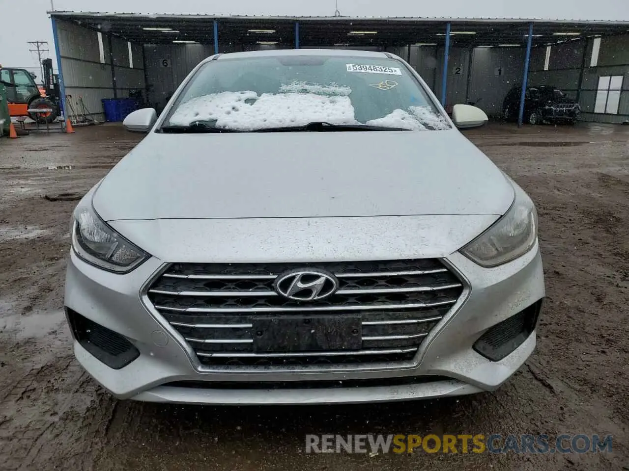 5 fotografías del automóvil dañado 3KPC24A32KE077096 HYUNDAI ACCENT 2019