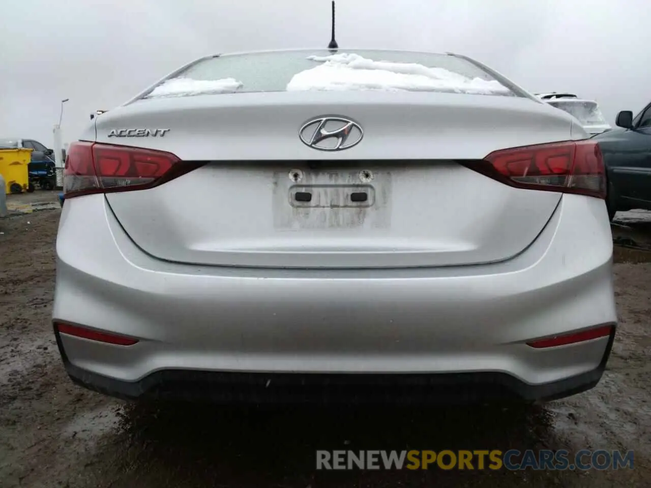 6 fotografías del automóvil dañado 3KPC24A32KE077096 HYUNDAI ACCENT 2019