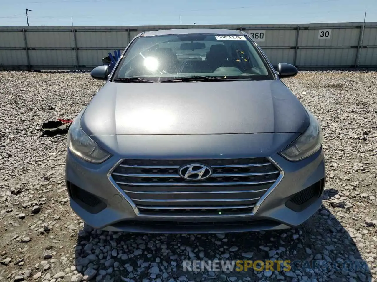 5 fotografías del automóvil dañado 3KPC24A33KE058668 HYUNDAI ACCENT 2019