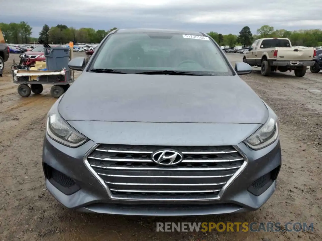 5 fotografías del automóvil dañado 3KPC24A33KE069220 HYUNDAI ACCENT 2019