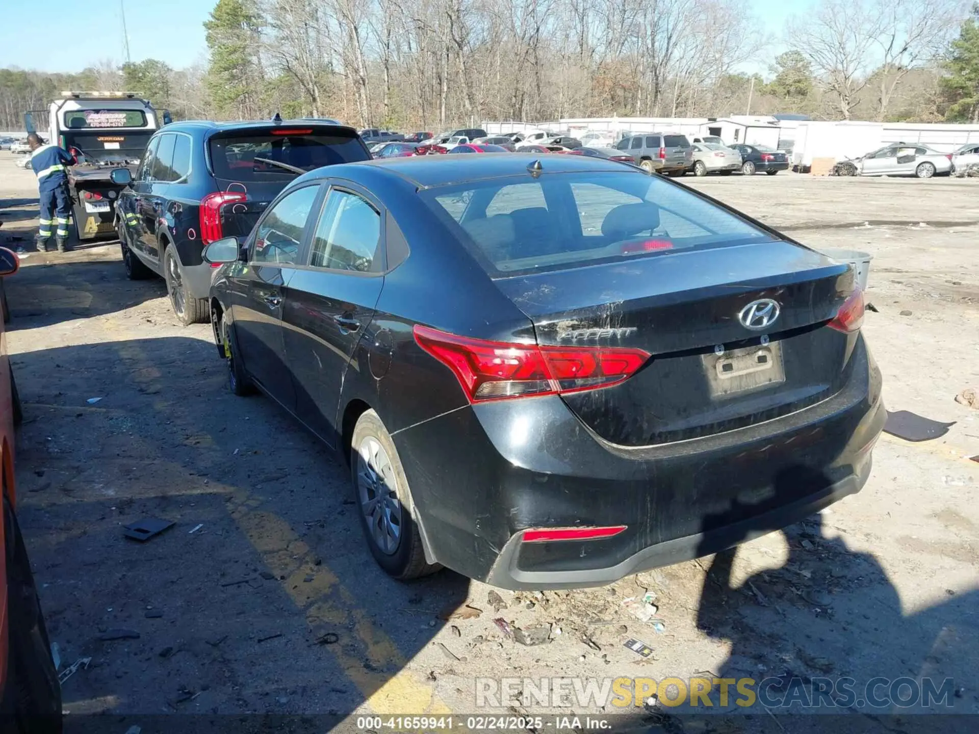 3 fotografías del automóvil dañado 3KPC24A33KE073090 HYUNDAI ACCENT 2019