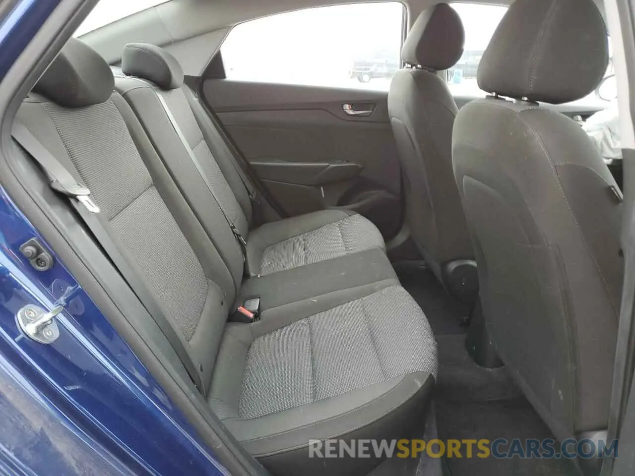 10 fotografías del automóvil dañado 3KPC24A34KE055312 HYUNDAI ACCENT 2019