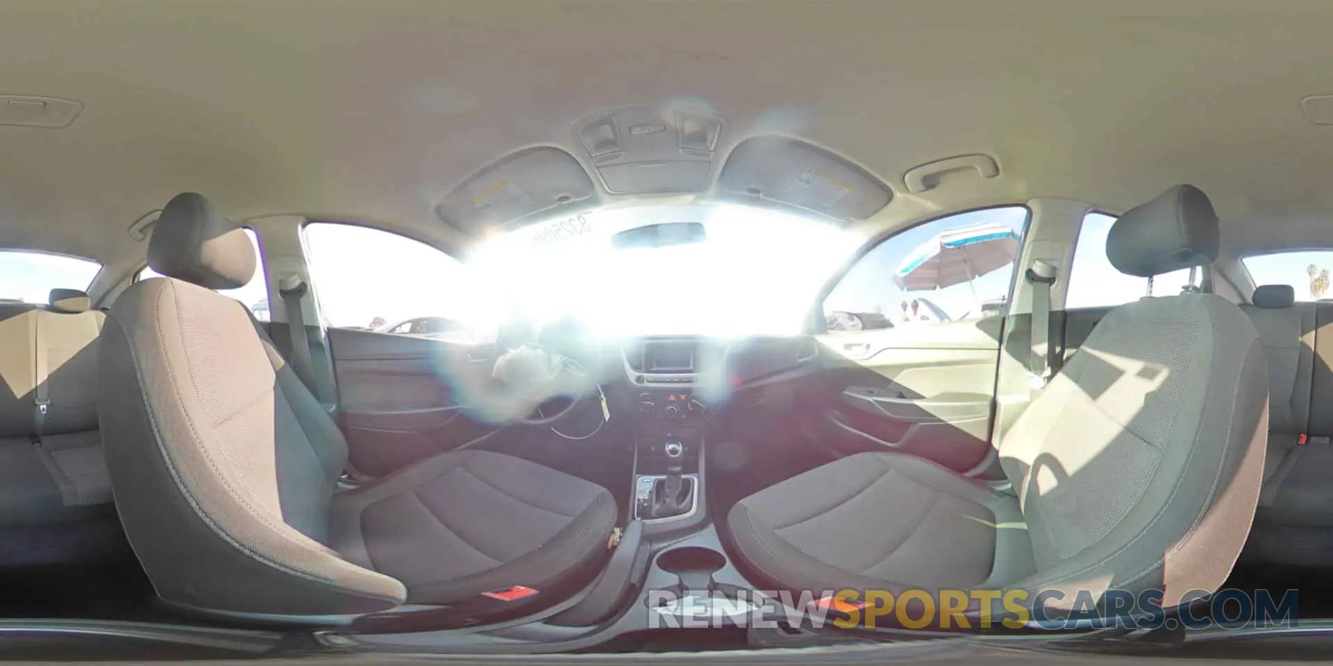 13 fotografías del automóvil dañado 3KPC24A34KE067833 HYUNDAI ACCENT 2019