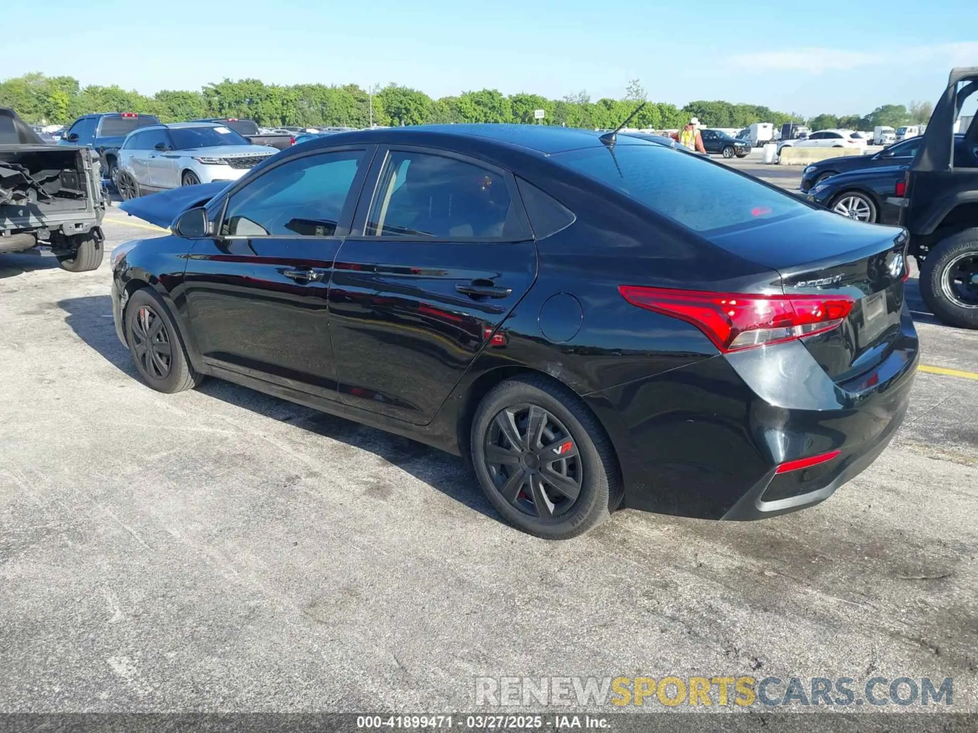 3 fotografías del automóvil dañado 3KPC24A34KE080078 HYUNDAI ACCENT 2019
