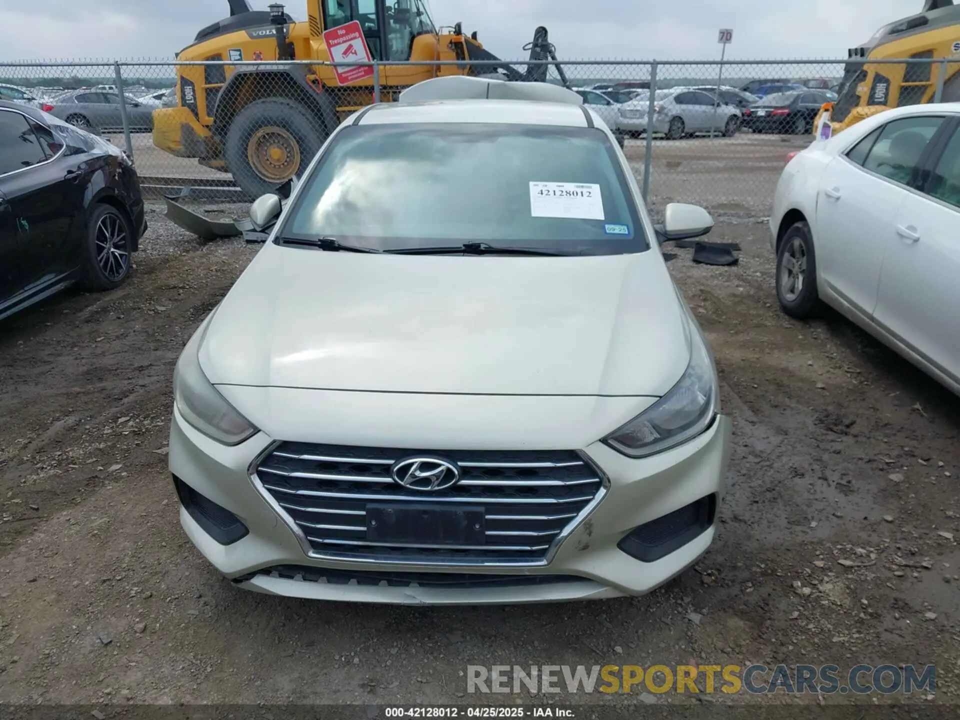 13 fotografías del automóvil dañado 3KPC24A35KE050457 HYUNDAI ACCENT 2019