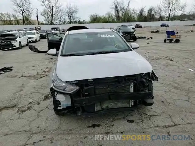 11 fotografías del automóvil dañado 3KPC24A35KE060230 HYUNDAI ACCENT 2019