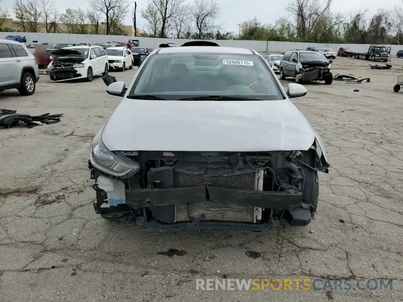 5 fotografías del automóvil dañado 3KPC24A35KE060230 HYUNDAI ACCENT 2019