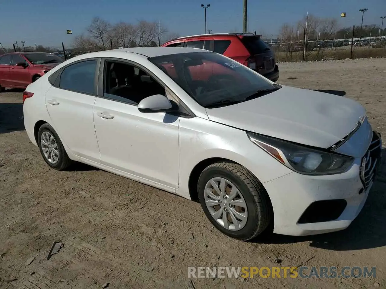 4 fotografías del automóvil dañado 3KPC24A35KE060664 HYUNDAI ACCENT 2019