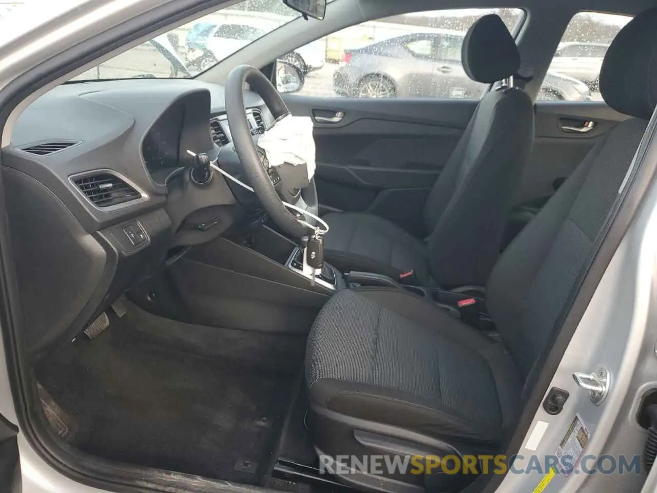 7 fotografías del automóvil dañado 3KPC24A35KE064181 HYUNDAI ACCENT 2019